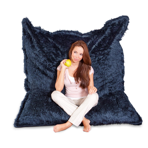 Flokati Sitzsack in Schwarzblau
