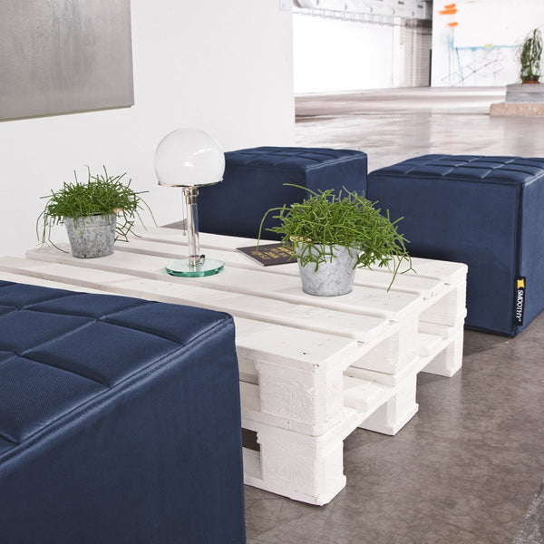 Cube Sitzwürfel in Indigo-Blau