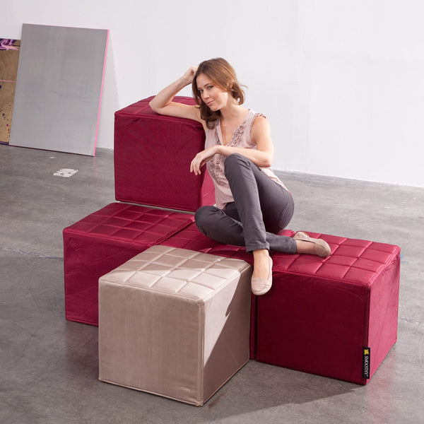 Cube Sitzwürfel in Bordeaux-Rot